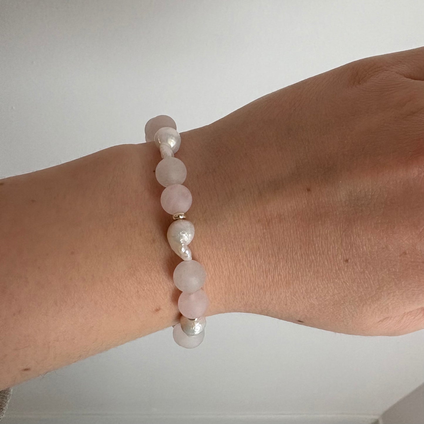 Rose Quartz, Aventurine & Freshwater Pearl Stretch Bracelet