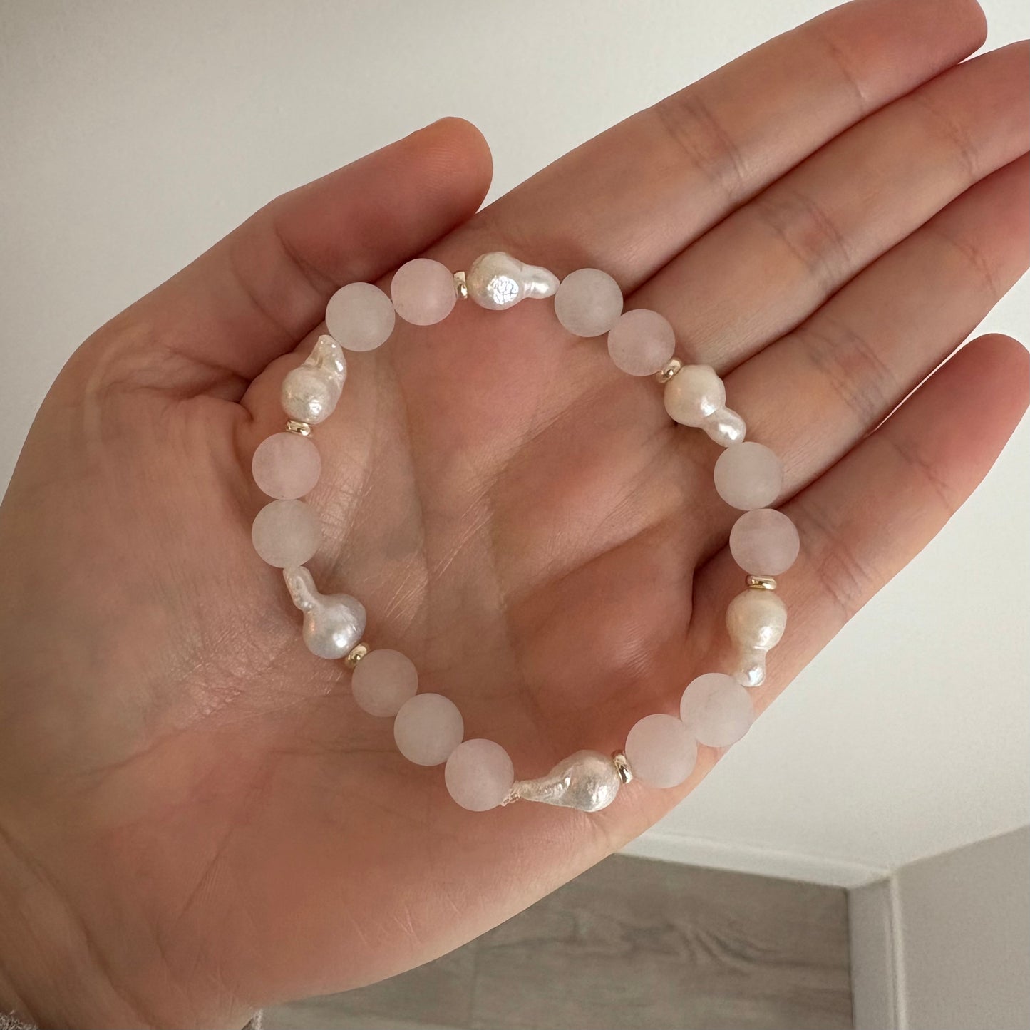 Rose Quartz, Aventurine & Freshwater Pearl Stretch Bracelet