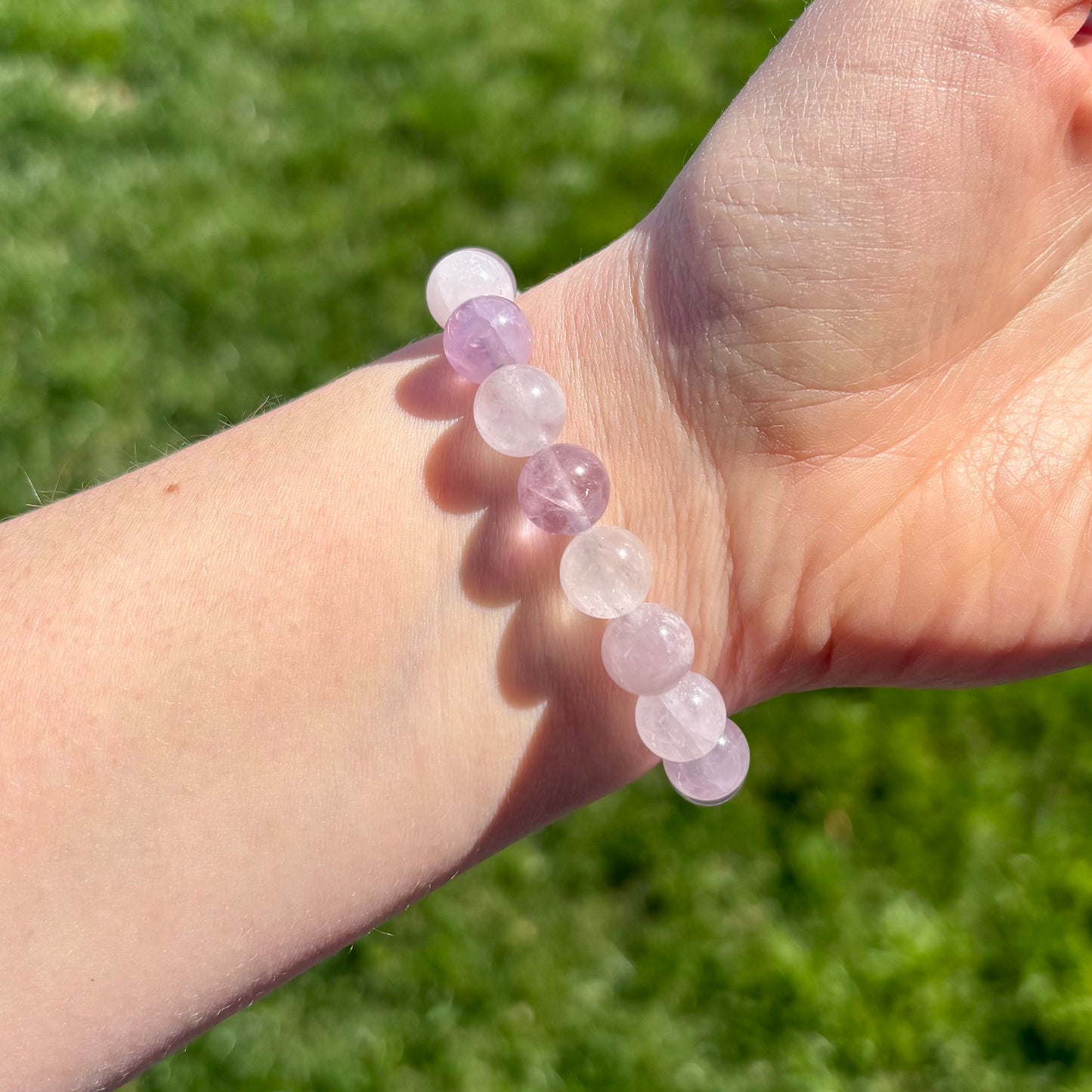 Lavender Amethyst “Good Luck” Bracelet – 10mm Gemstone Stretch with Gold Horseshoe Charm