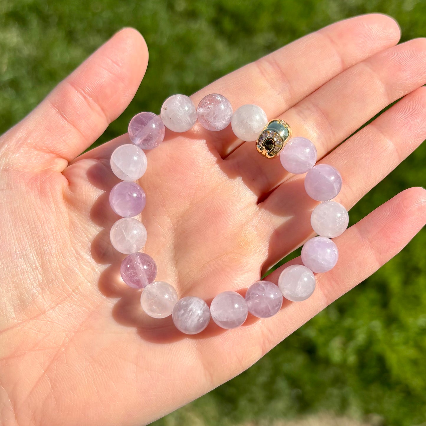 Lavender Amethyst “Good Luck” Bracelet – 10mm Gemstone Stretch with Gold Horseshoe Charm